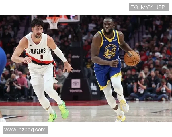 季后赛激战开拓者勇士第四节精彩瞬间回顾与分析 季后赛激战开拓者勇士第四节精彩瞬间回顾与分析