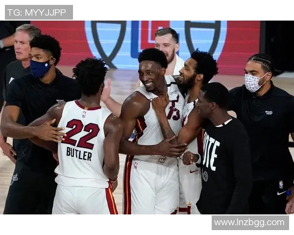 湖人对热火总决赛第三场直播观看指南及精彩赛况分析